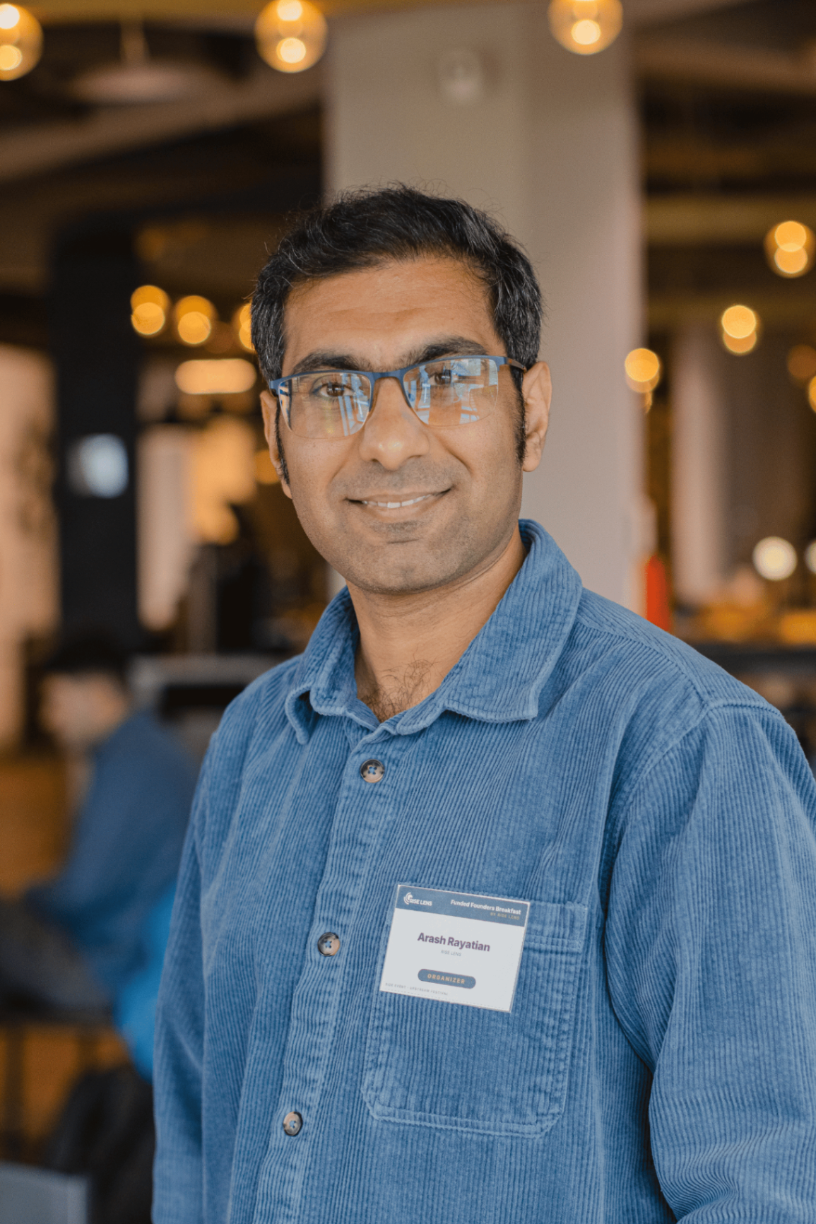 Arash Rayatian headshot