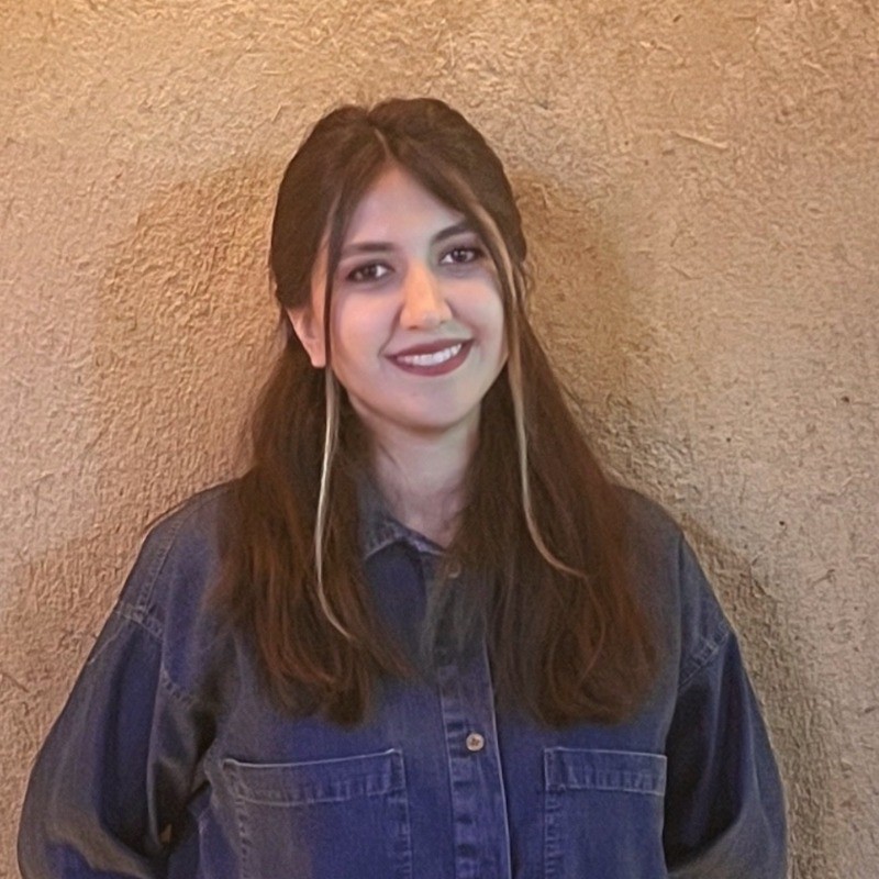Arezoo Zareian headshot